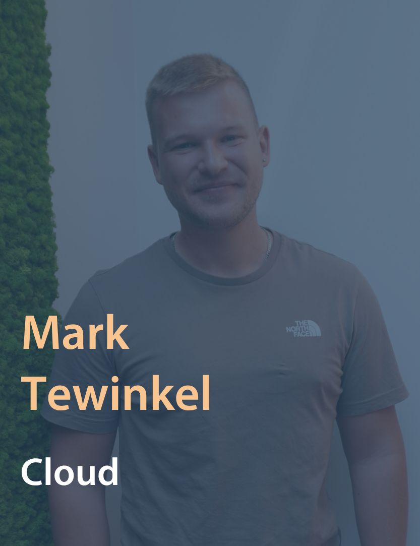 Mark-Tewinkel_Hover